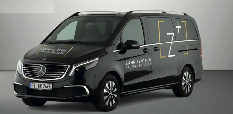 Fahrzeug Branding ZahnZentrum Freese + Kollegen by M:Brands ZahnZentrum Freese + Kollegen Fahrzeug Branding