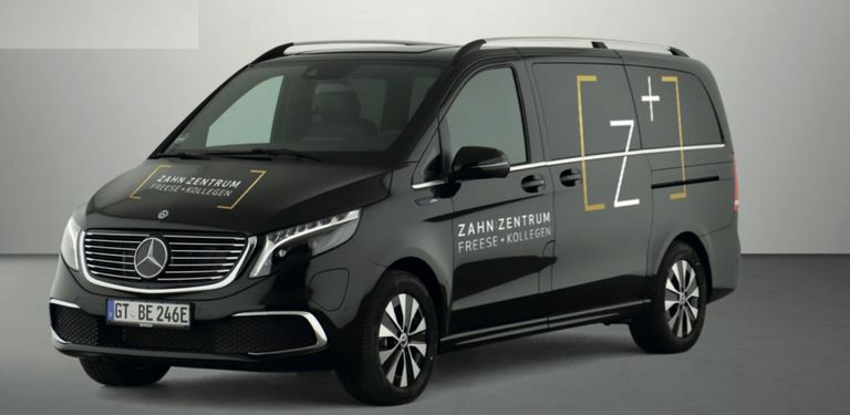 ZahnZentrum Freese + Kollegen Fahrzeug Branding